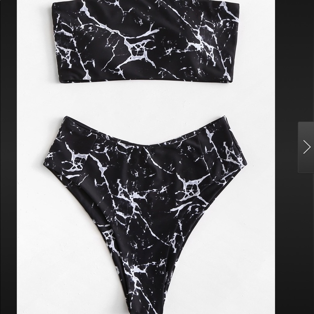 👙✨HI-RISE BLACK MARBLE PRINT BANDEAU BIKINI✨👙